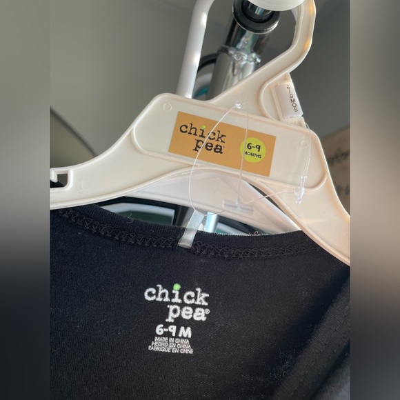 NWT Glowing Skeleton Sleeper - Picture 3 of 4